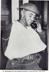 A Lance-Corporal of the BEF telephones home from Ramsgate station.